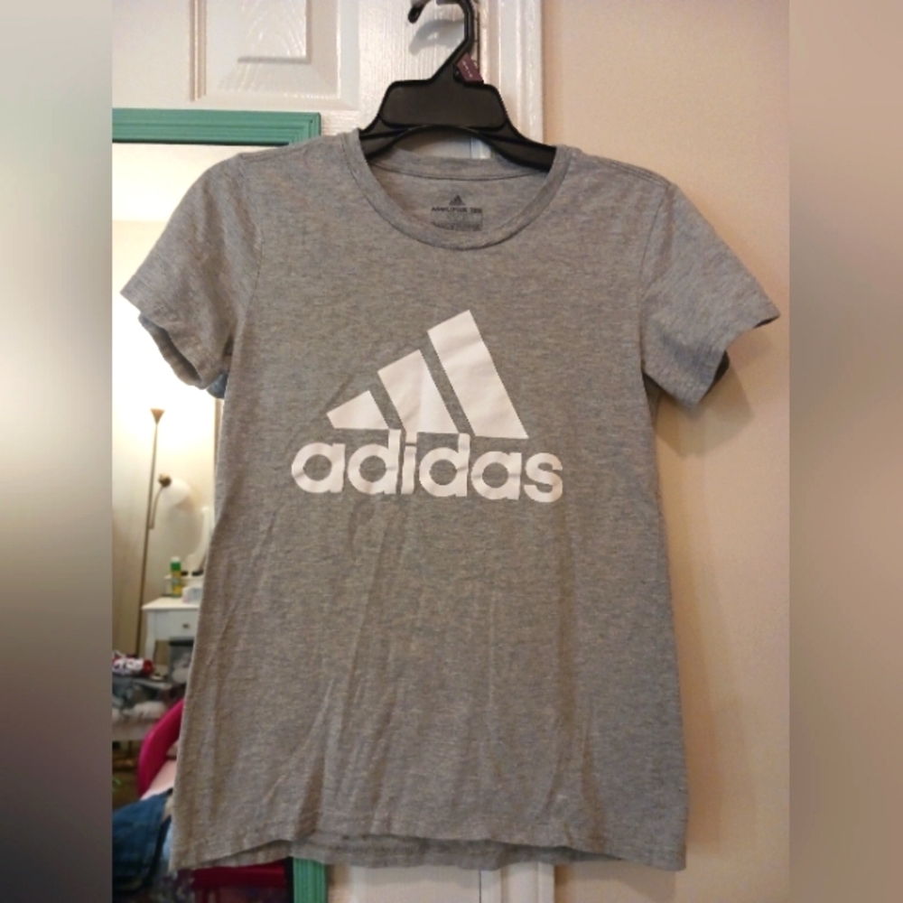 Adidas amplifier tee
